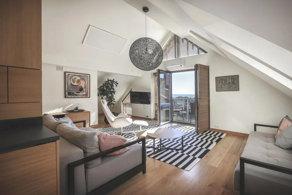 Poilsis Nidoje Nakvyne Nidoje Visit Nida Apartamentai Nidoje su terasa Čerčilio atostogos